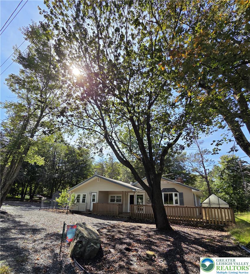 89 Short Ridge Rd, Tunkhannock Twp, PA 18210 photo