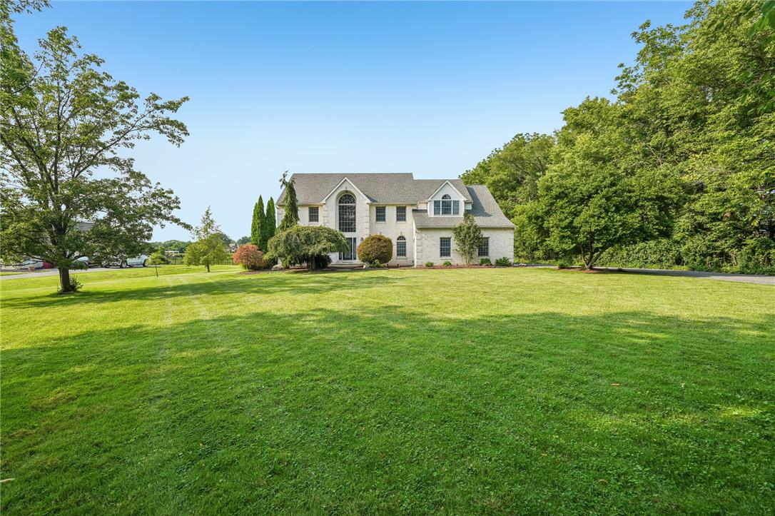 860 Newlins Rd, Easton, PA 18040 photo