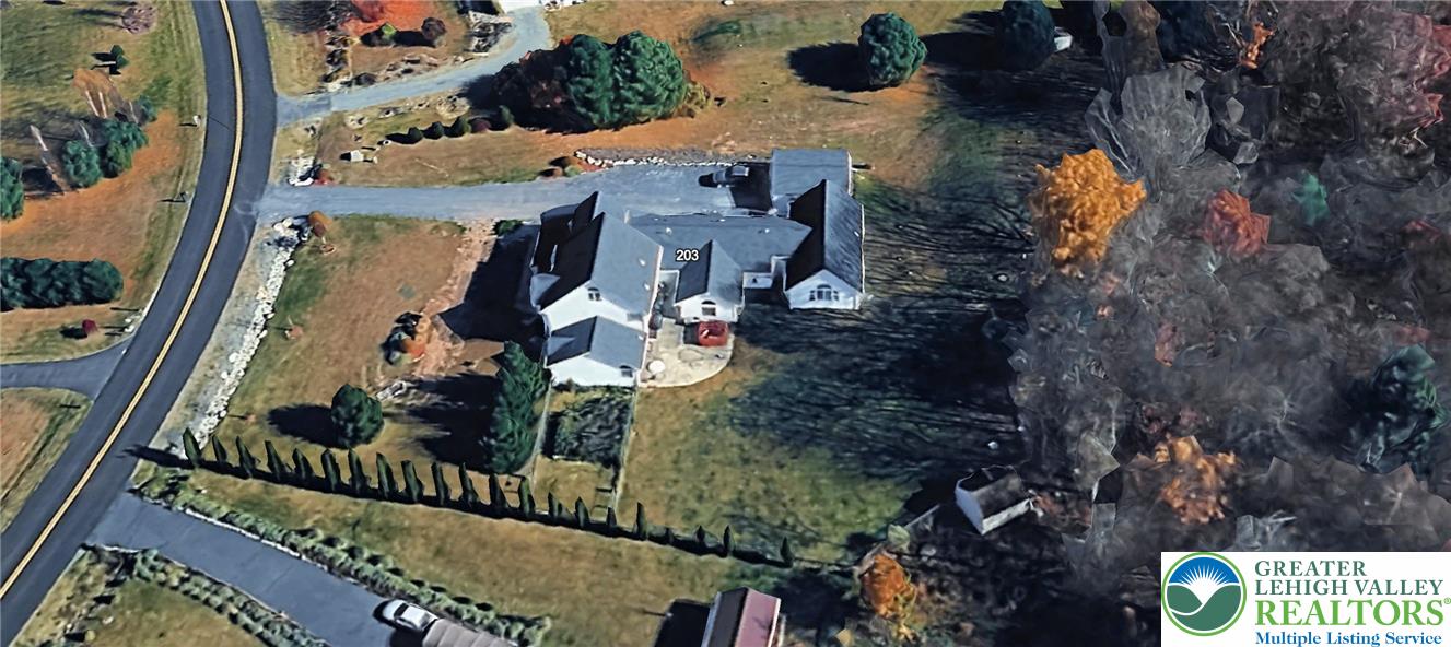 203 Terrace Dr, Chestnuthill Twp, PA 18353 photo