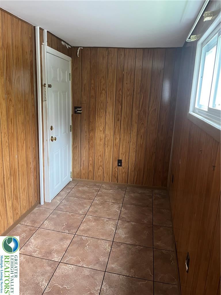 259 8th Ave, Bethlehem City, PA 18018 photo