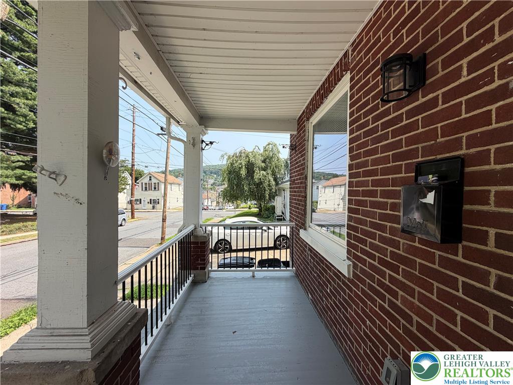 712 N Bishopthorpe St, Fountain Hill Boro, PA 18015 photo