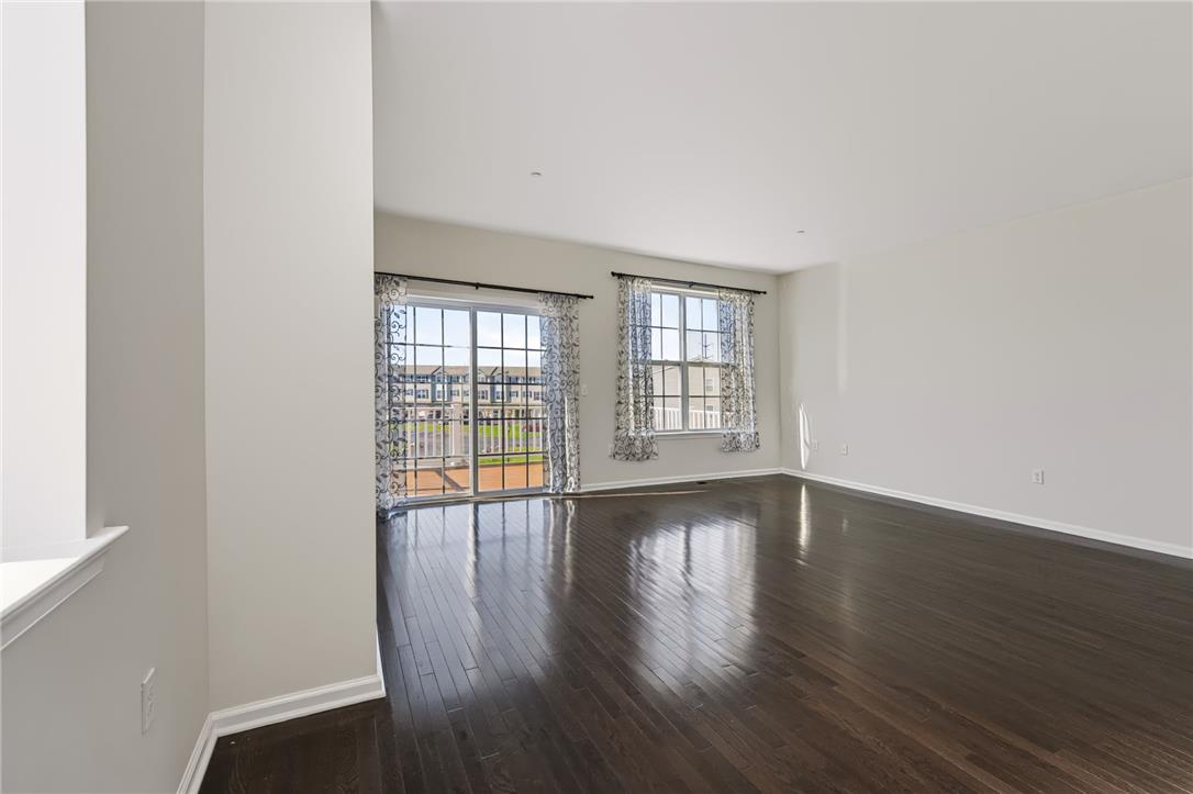 7005 Pioneer Dr, Macungie Borough, PA 18062 photo