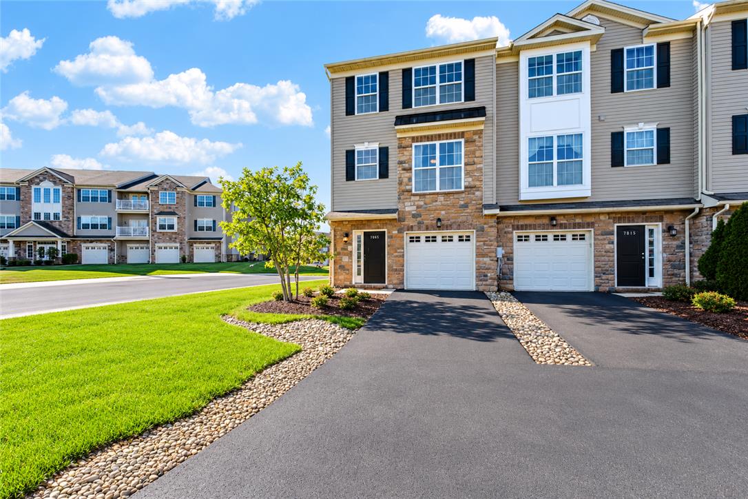 7005 Pioneer Dr, Macungie Borough, PA 18062