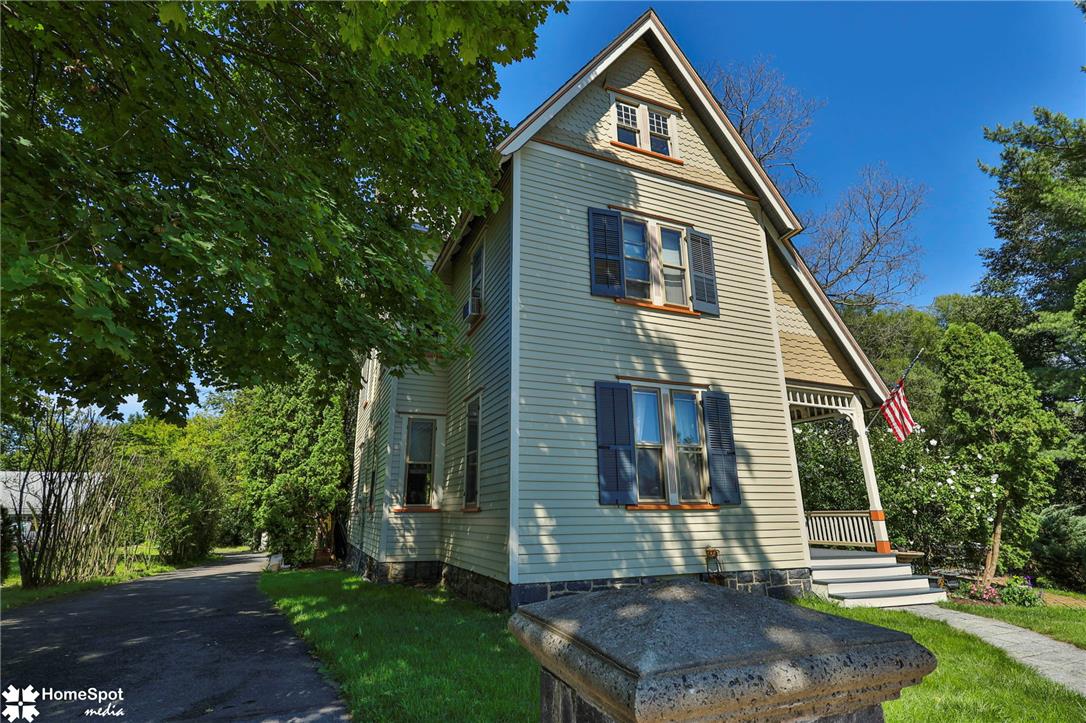 507 E Station Ave, Coopersburg Borough, PA 18036 photo