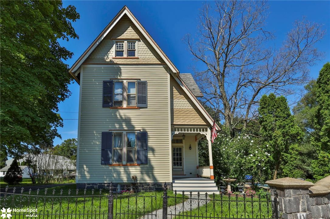 507 E Station Ave, Coopersburg Borough, PA 18036 photo