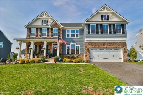Single Family Residence in Bethlehem Twp PA 3911 Dewalt Street.jpg