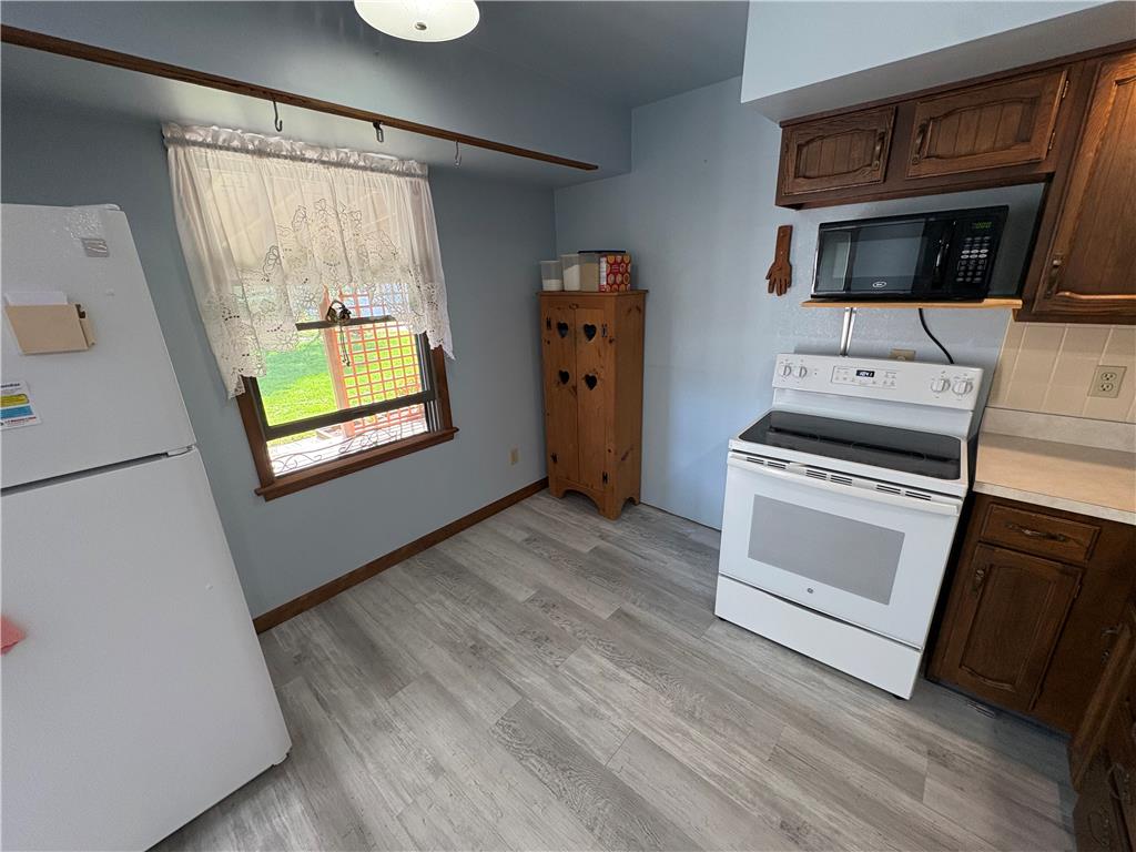 1335 Jefferson St, Hellertown Borough, PA 18055 photo