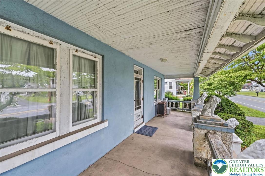 5744 Parade 873, North Whitehall Twp, PA 18078 photo