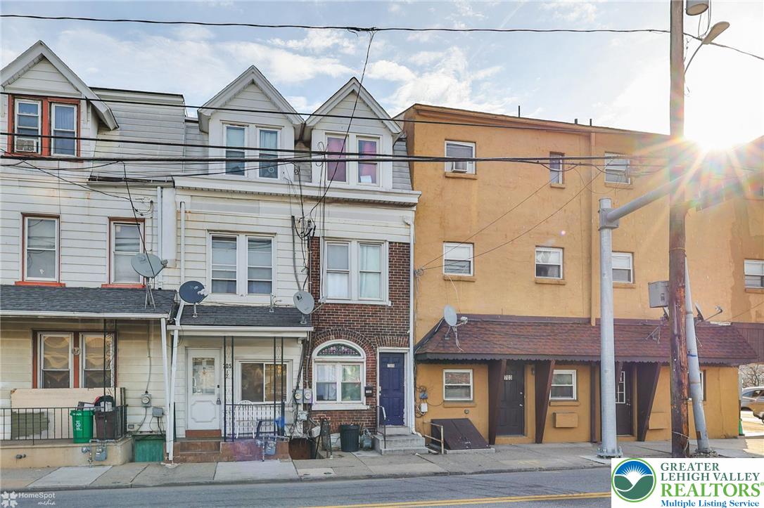 705 N Front St, Allentown City, PA 18102 photo