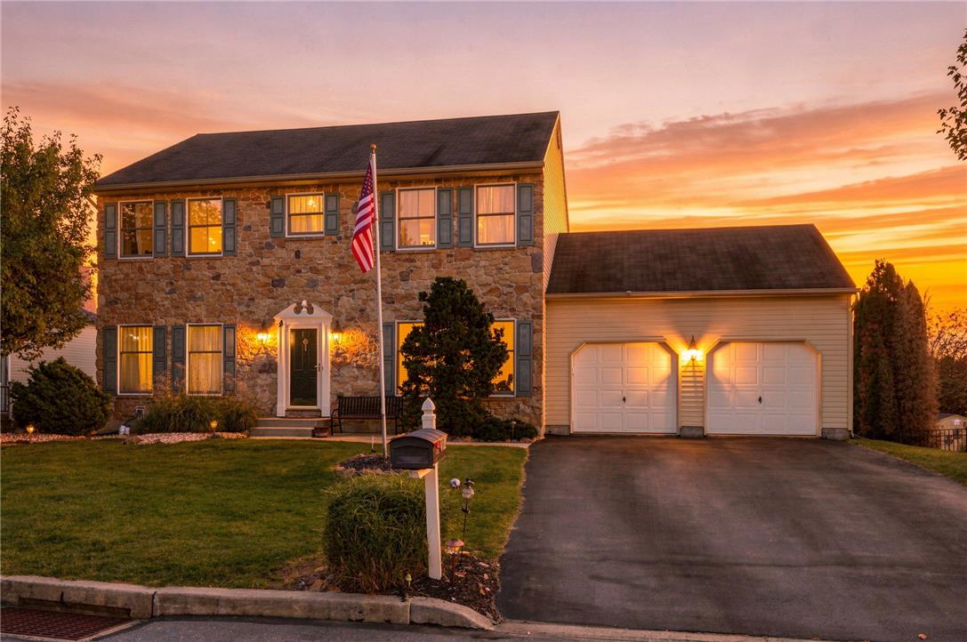 271 Kurt Dr, Upper Nazareth Twp, PA 18064 photo