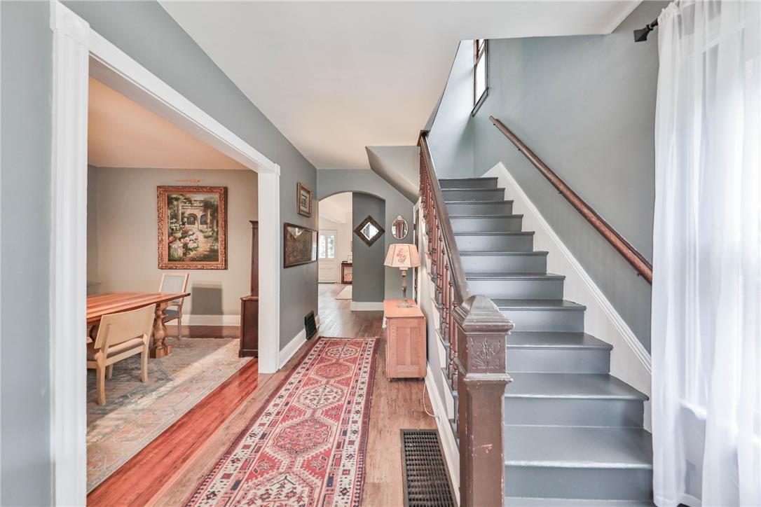 212 W Burke St, Easton, PA 18042 photo