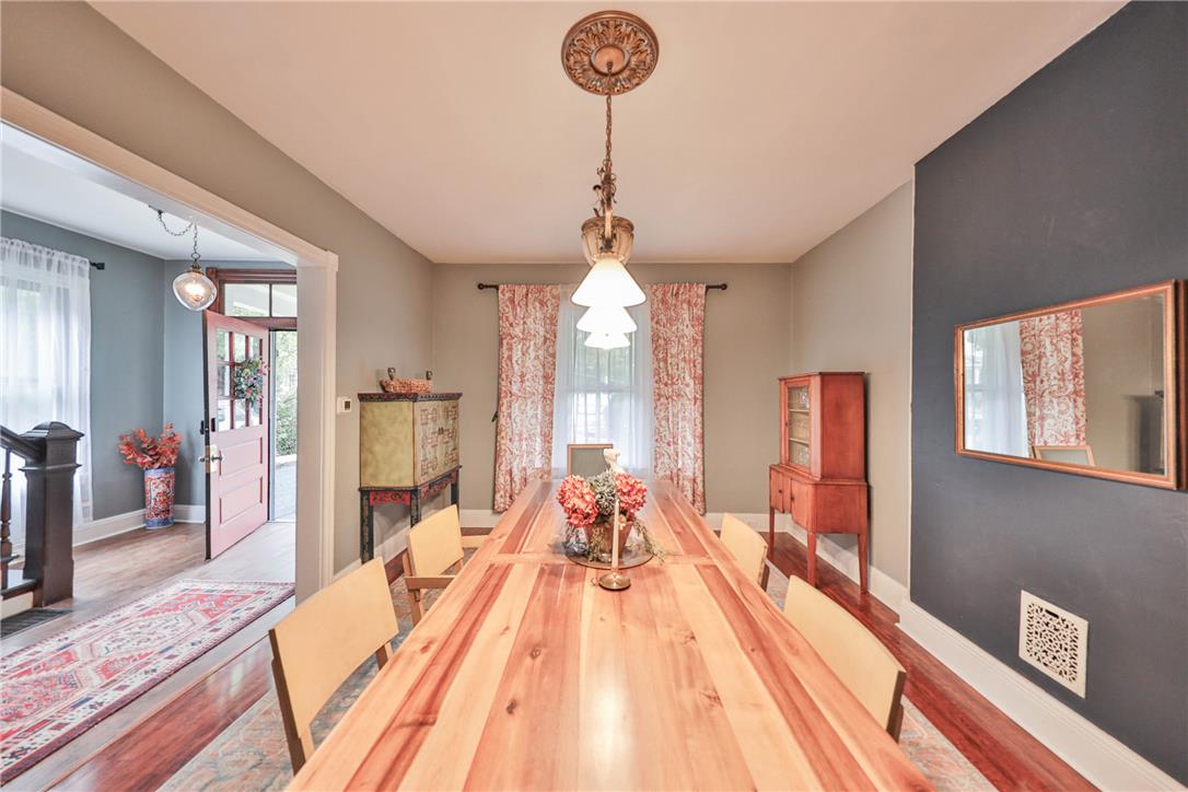 212 W Burke St, Easton, PA 18042 photo