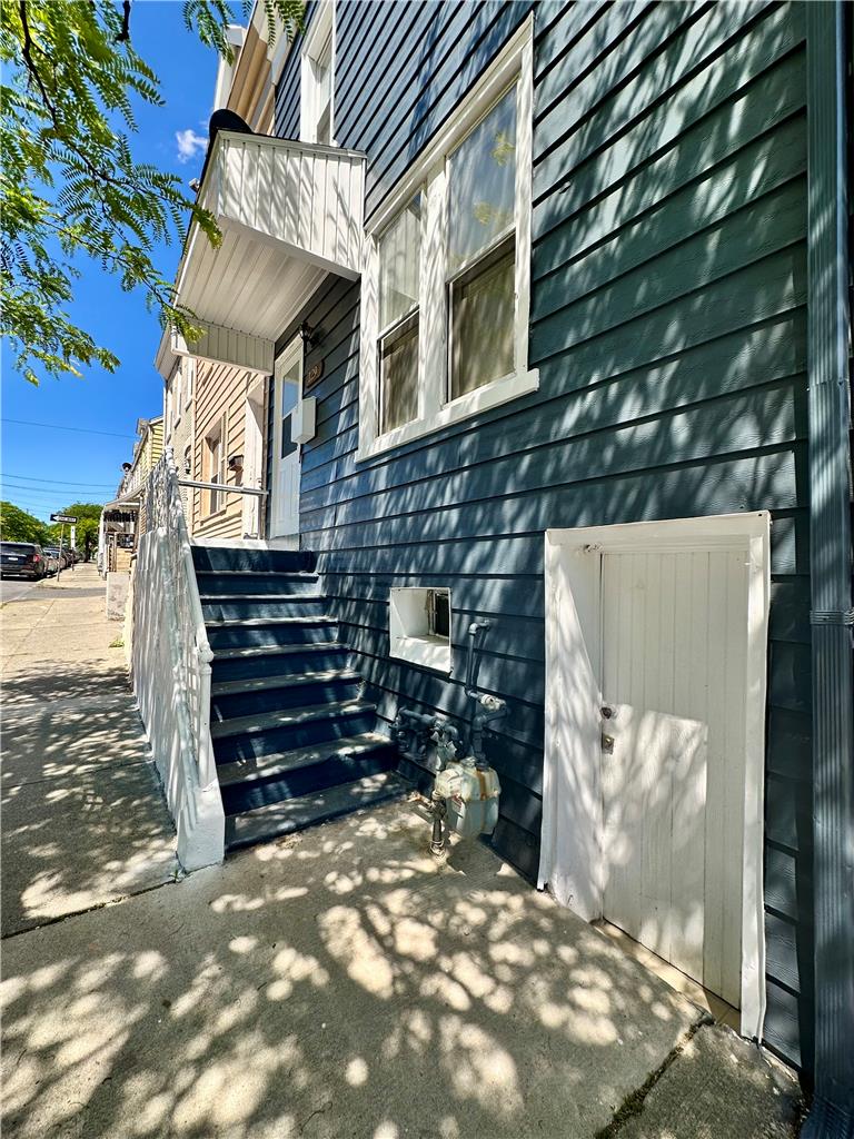 129 W Allen St, Allentown City, PA 18102 photo
