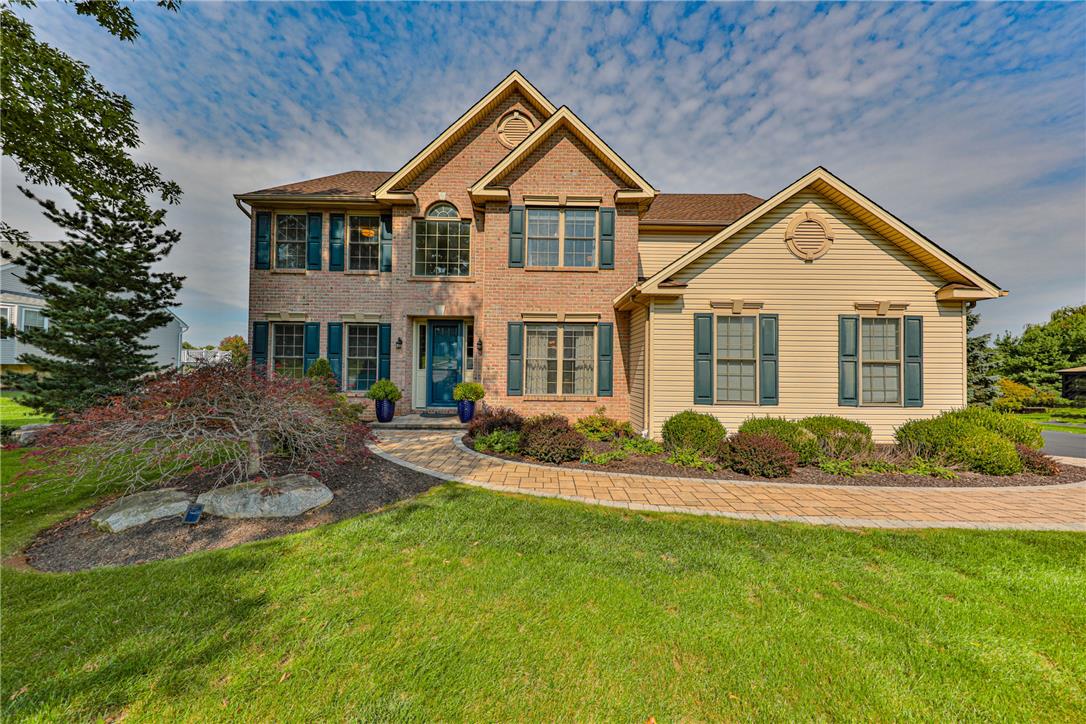 5862 Royal Fern, Upper Macungie Twp, PA 18104 photo