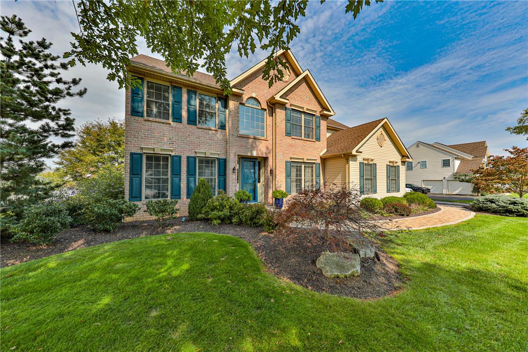 5862 Royal Fern, Upper Macungie Twp, PA 18104