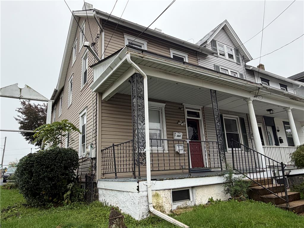 302 Fairview St, Coopersburg Borough, PA 18036