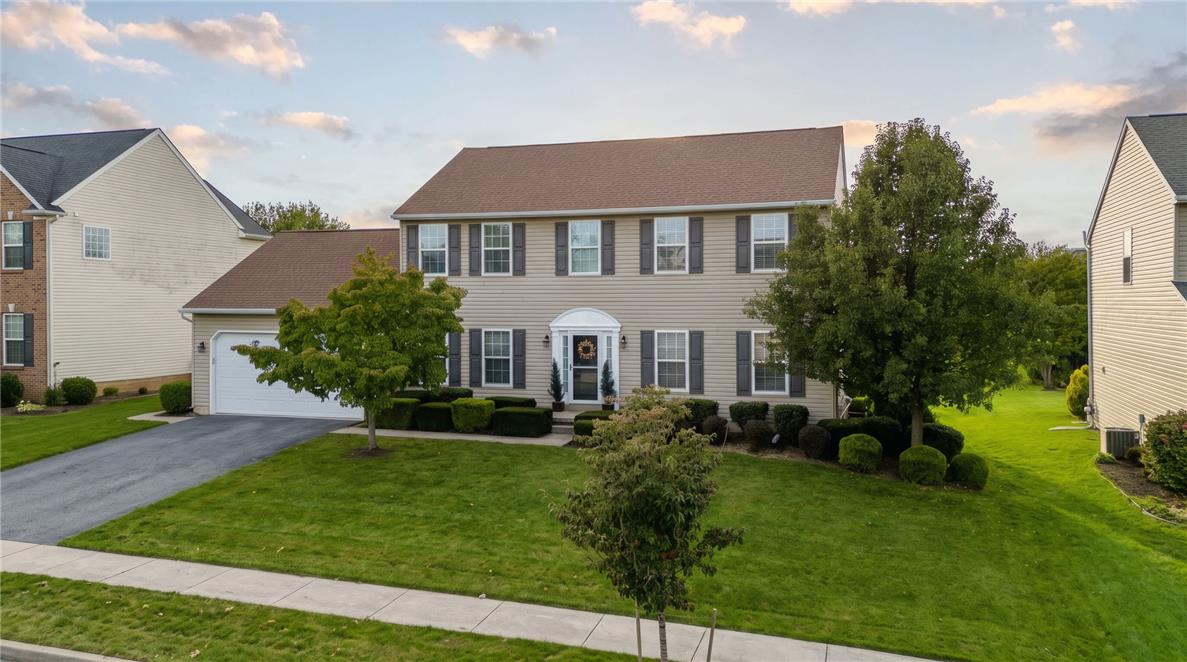 9639 Dogwood Ln, Upper Macungie Twp, PA 18031 photo