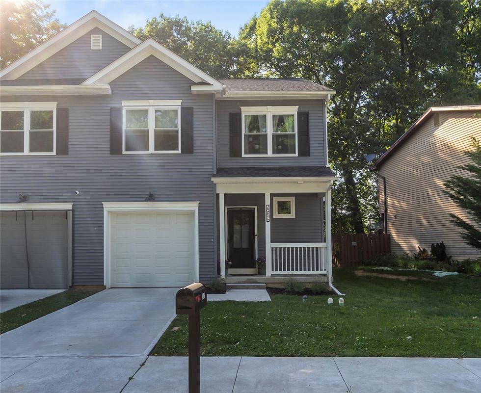2955 Ithaca St, Allentown City, PA 18103