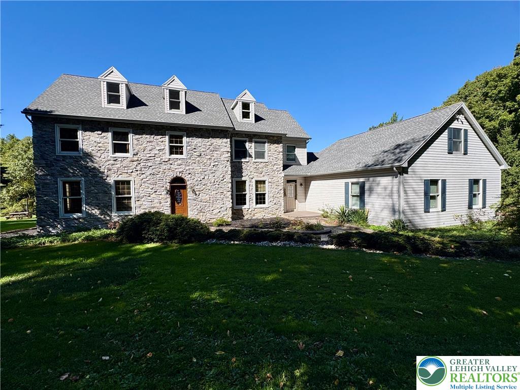 5008 Chestnut Hill Rd, Upper Saucon Twp, PA 18034