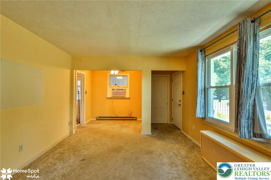 1304 W Wyoming St, Allentown City, PA 18103 photo