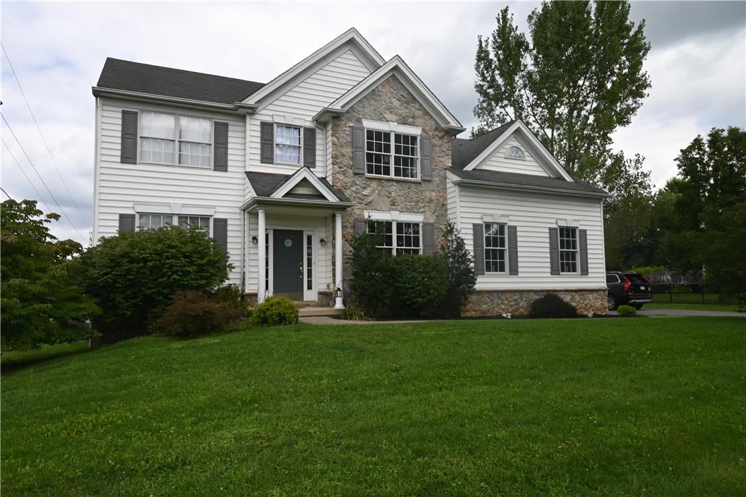 3829 Hopewell Rd, Upper Saucon Twp, PA 18034