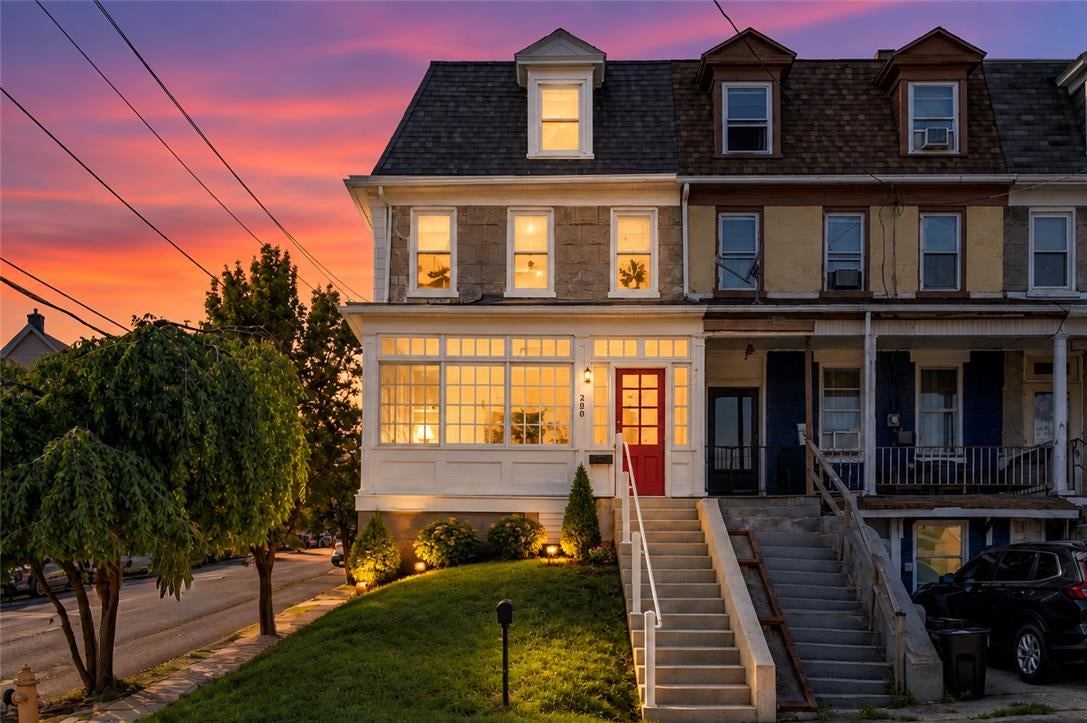 200 N 7th St, Easton, PA 18042 photo