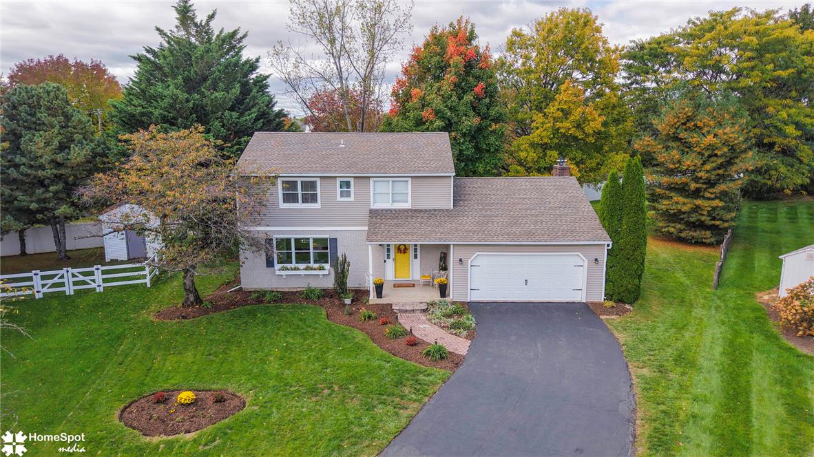 6413 Manzanita Dr, Lower Macungie Twp, PA 18062