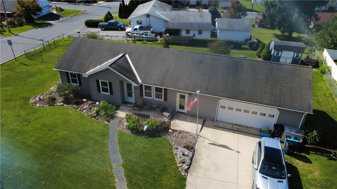 646 Lehigh Gap St, Walnutport Borough, PA 18088