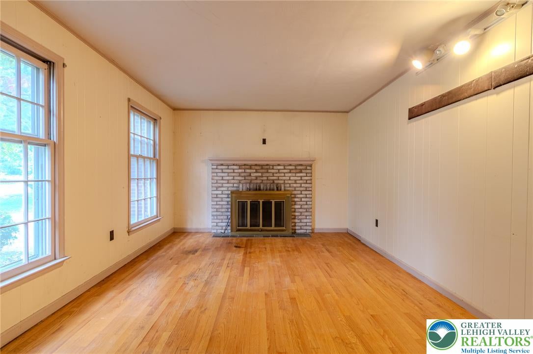 1442 Colgate Dr, Bethlehem City, PA 18017 photo