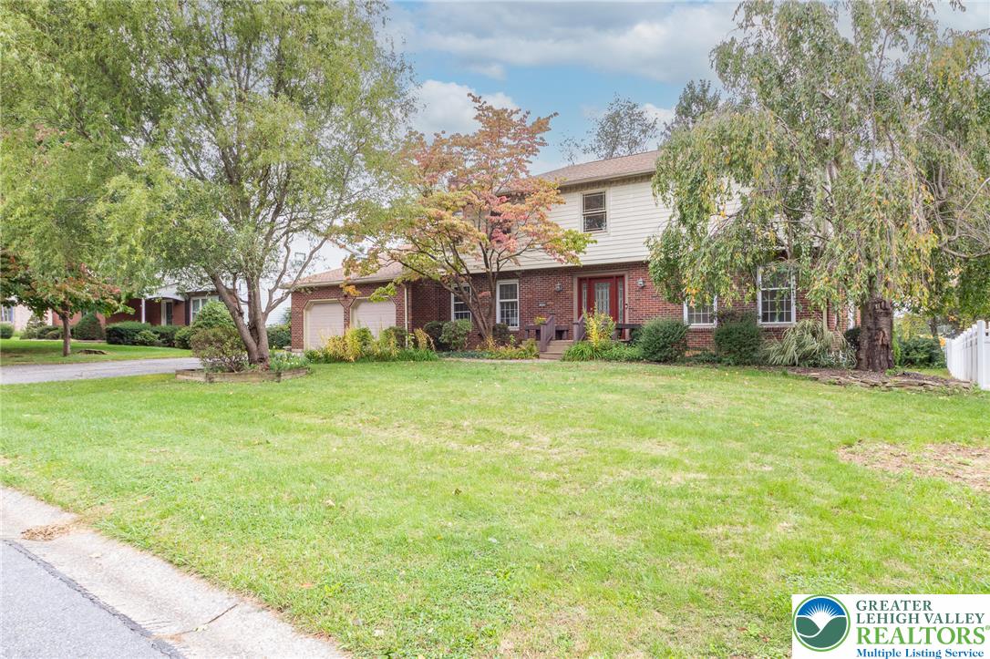 1442 Colgate Dr, Bethlehem City, PA 18017