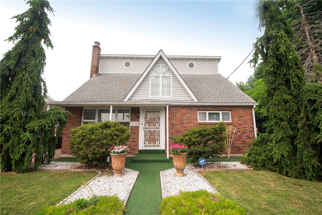 936 4th St, Whitehall Twp, PA 18052