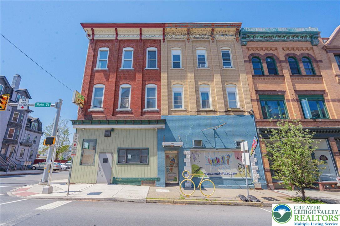 662 Main St, Slatington Borough, PA 18080