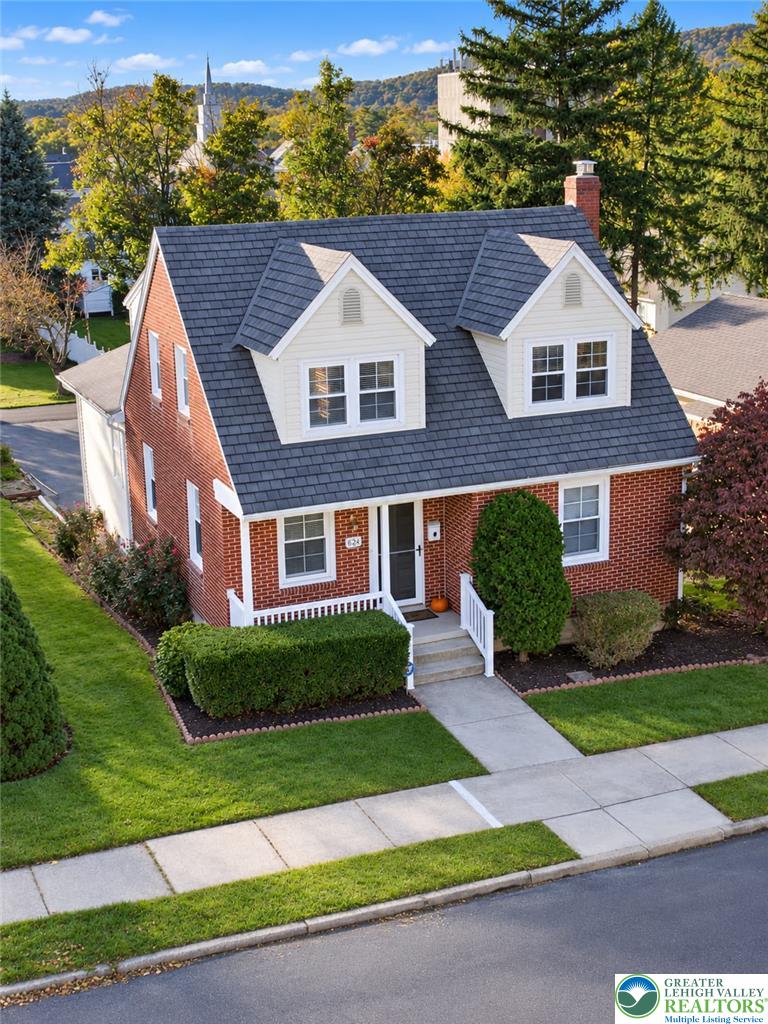 624 Delaware Ave, Hellertown Borough, PA 18055 photo
