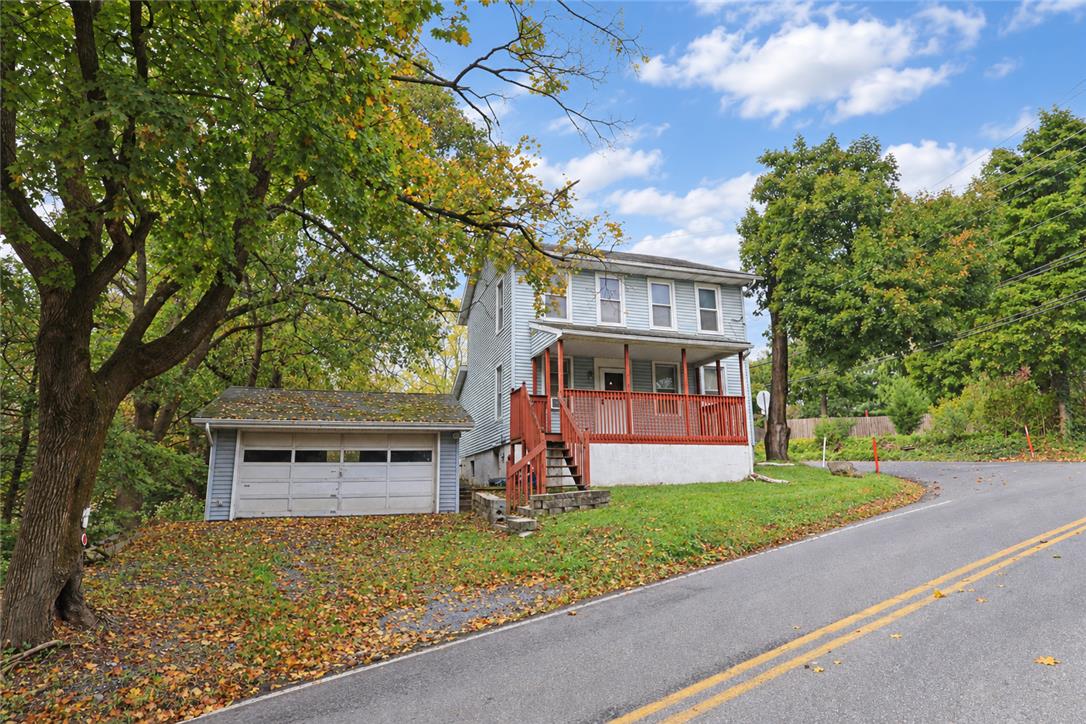 5740 Beverly Hills Rd, Upper Saucon Twp, PA 18036