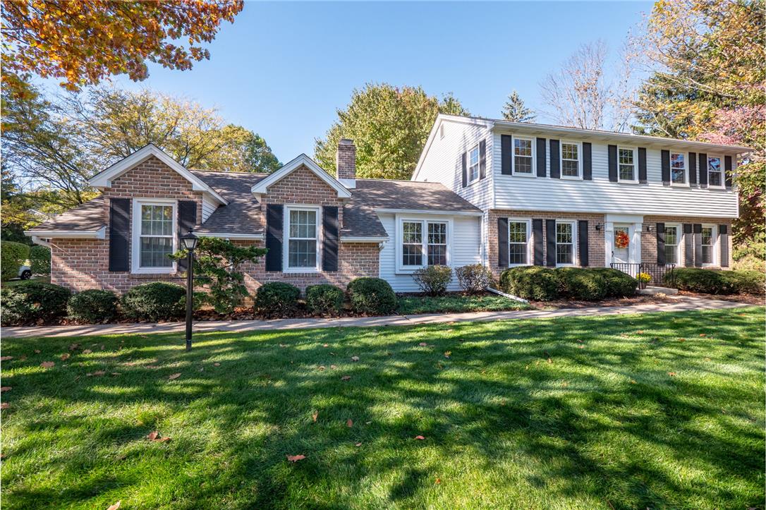 769 Apollo Dr, Bethlehem City, PA 18017