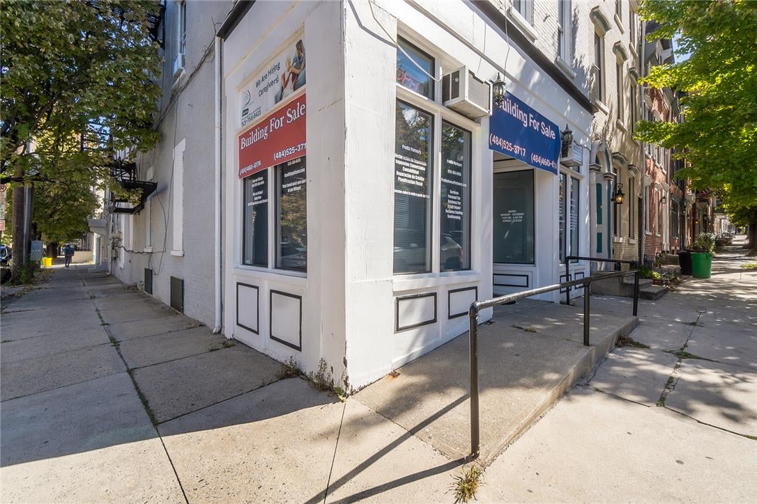 347 N 8th St, Allentown City, PA 18102 photo