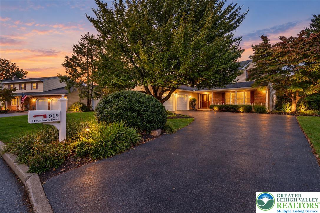 919 Hawthorn Rd, Salisbury Twp, PA 18103 photo