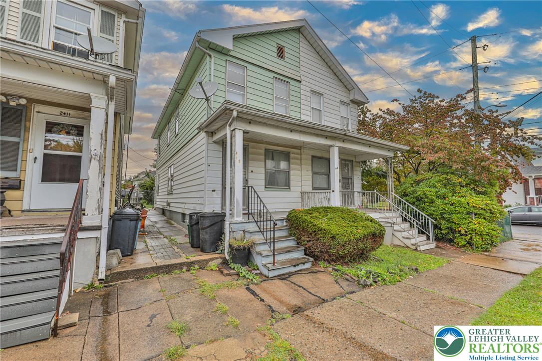 2409 Lennox St, Wilson Borough, PA 18042