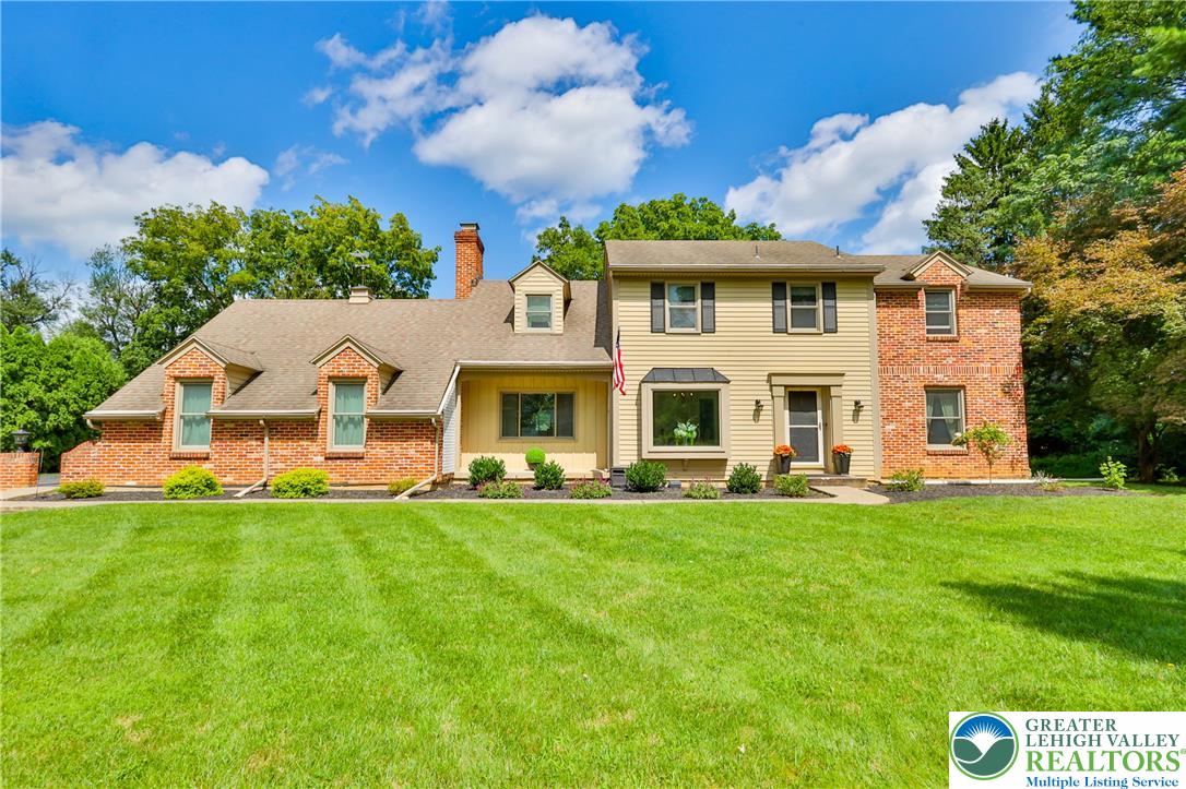 710 Wedgewood Rd, Bethlehem City, PA 18017