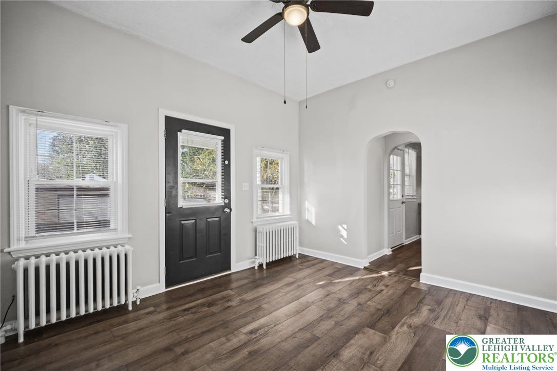 555 E Garrison St, Bethlehem City, PA 18018 photo