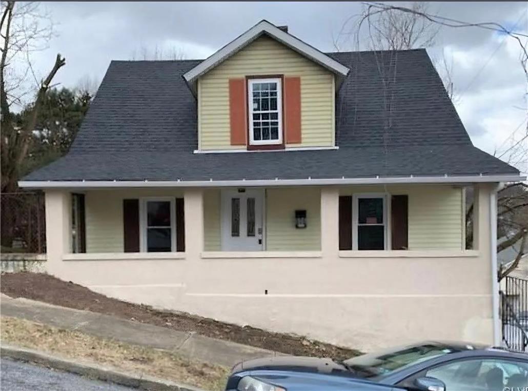 806 Carlton Ave, Bethlehem City, PA 18015