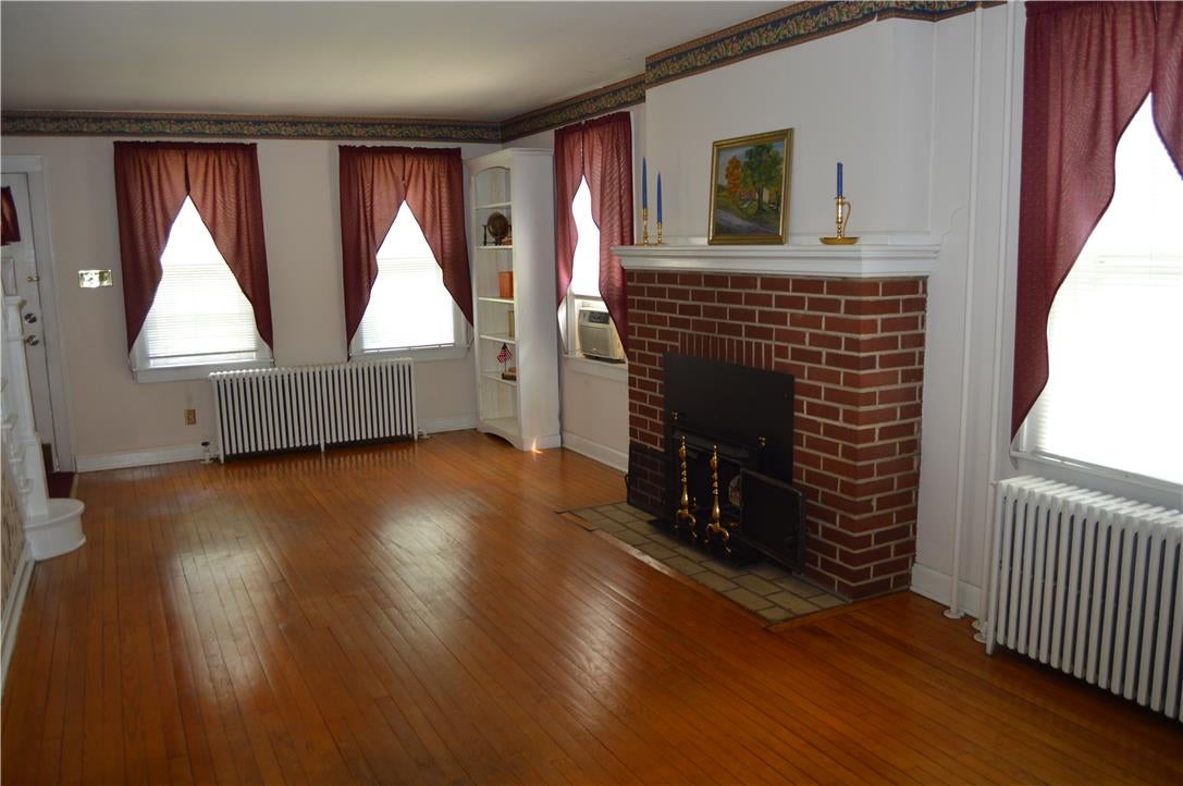 2728 Nazareth Rd, Palmer Twp, PA 18045 photo