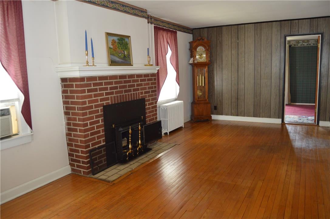 2728 Nazareth Rd, Palmer Twp, PA 18045 photo