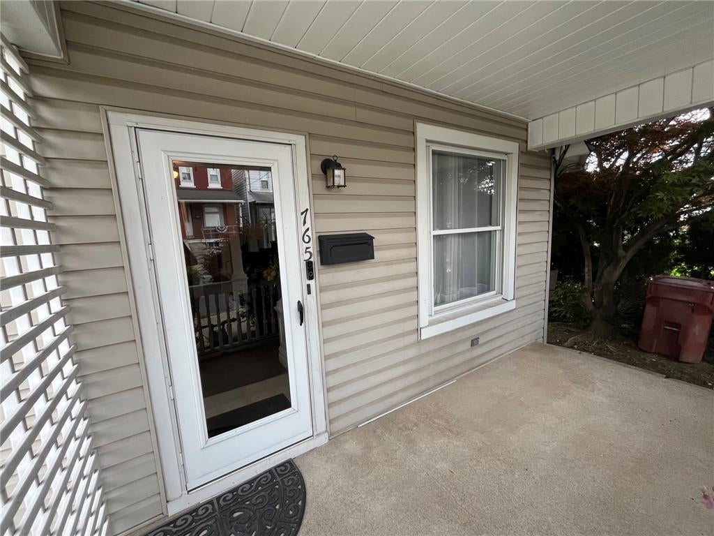 765 3rd St, Whitehall Twp, PA 18052 photo