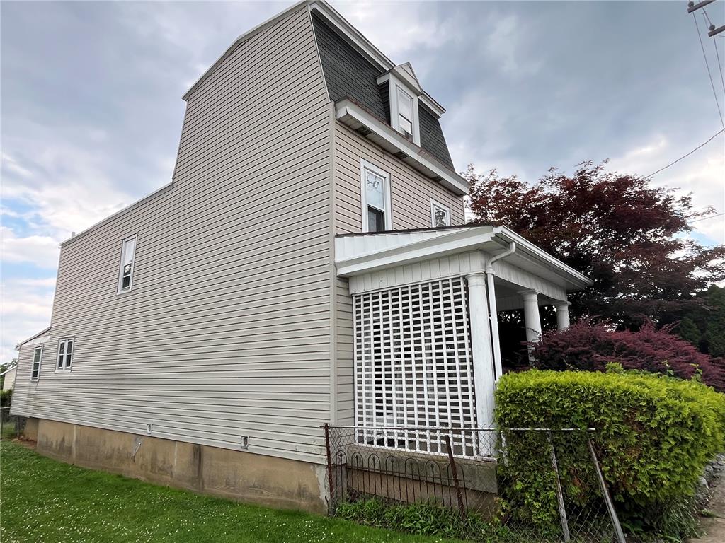 765 3rd St, Whitehall Twp, PA 18052 photo