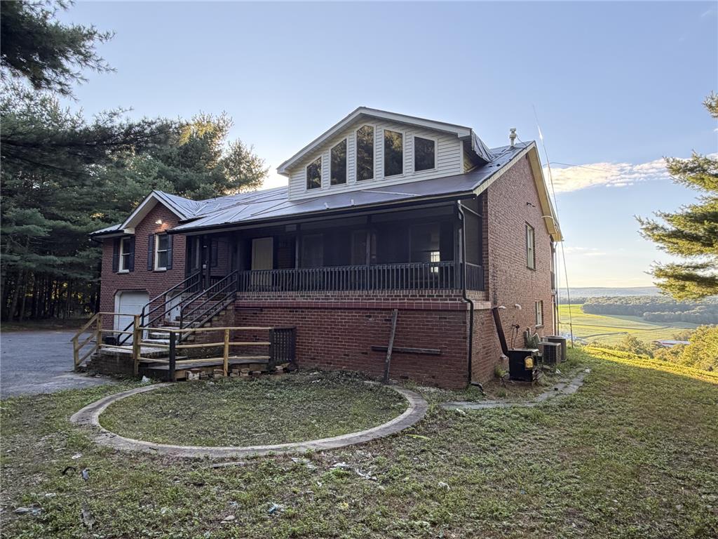 189 Turkey Ridge Dr, Polk Twp, PA 18058