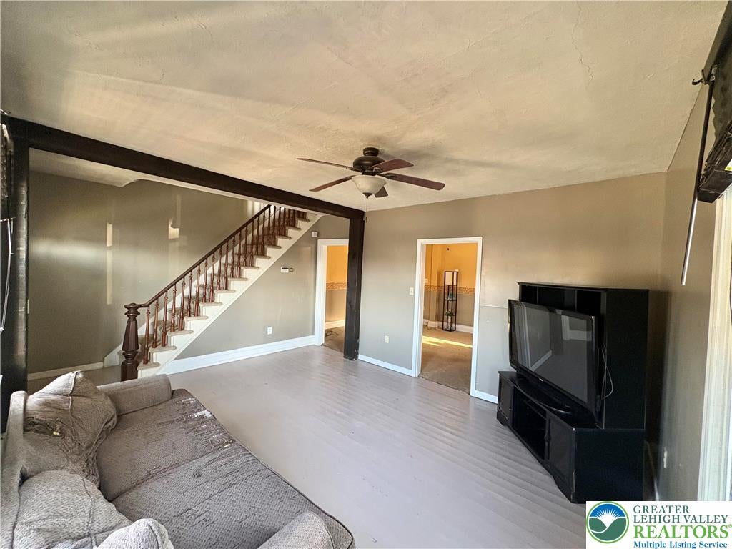 122 Front St, Alburtis Borough, PA 18011 photo