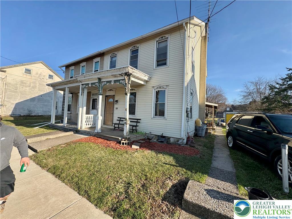 122 Front St, Alburtis Borough, PA 18011 photo