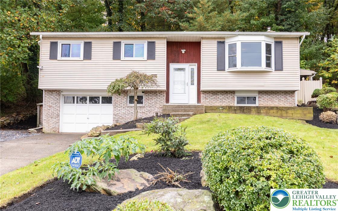 1420 Gail Ave, Salisbury Twp, PA 18103