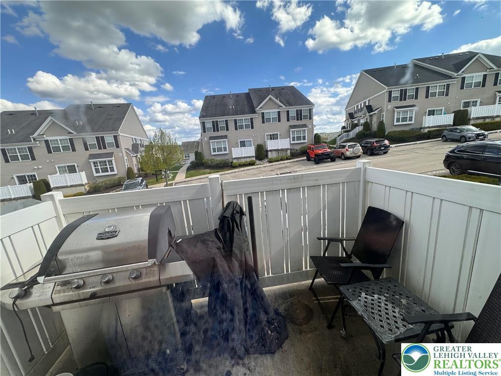 4115 Bunker Hill Dr, Upper Saucon Twp, PA 18036 photo